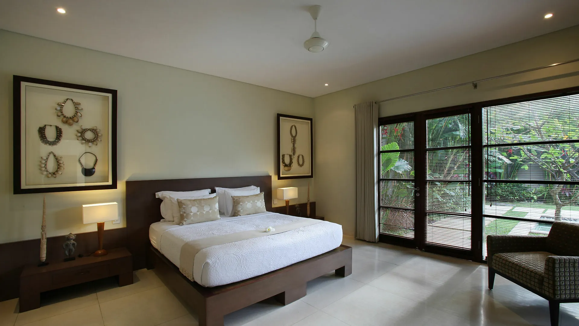 Nyaman Villas Seminyak  Hotel