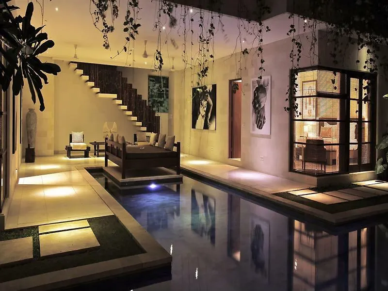 Nyaman Villas Seminyak  Seminyak (Bali)