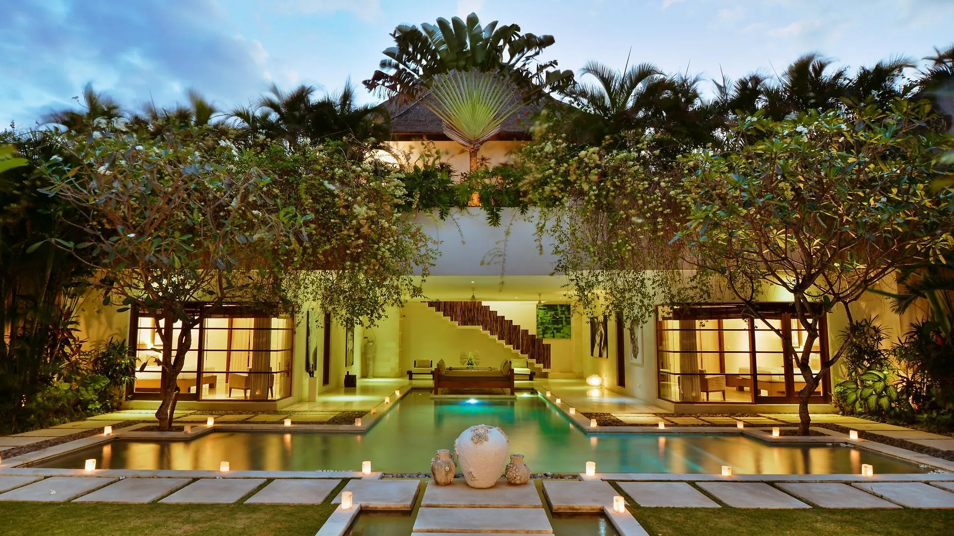 Hotel Nyaman Villas Seminyak