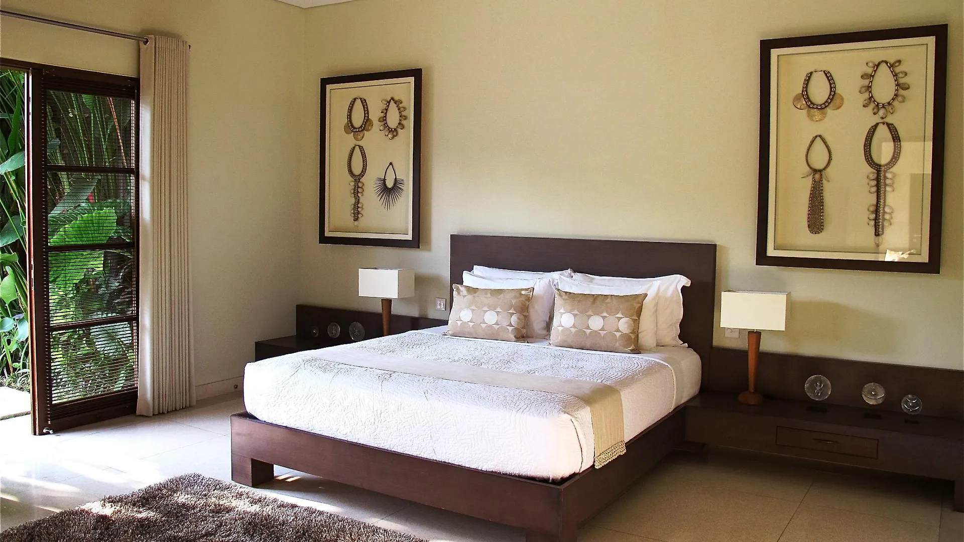 Nyaman Villas Seminyak Hotel