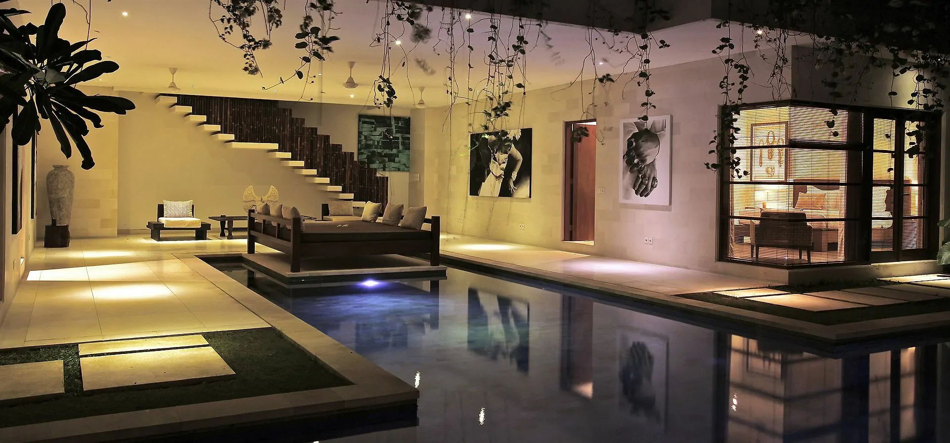 Nyaman Villas Seminyak Hotel